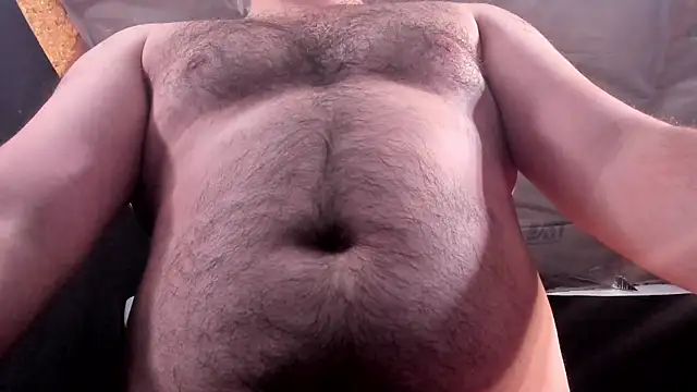 Metalstud online show from November 2025 02:21:01 AM