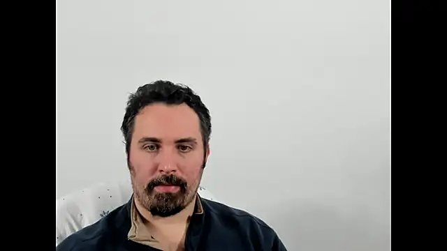 Metalstud online show from November 2025 03:50:01 AM