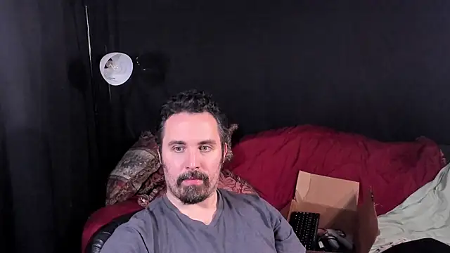 Metalstud online show from November 2025 01:39:01 AM