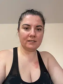 alisiaparril online show from March 2025 06:57:01 AM