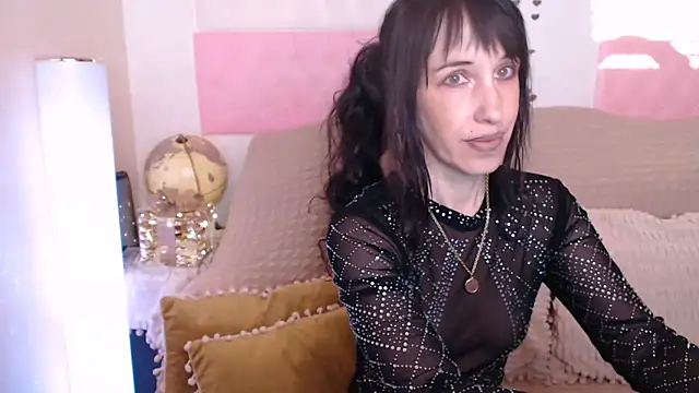 -carla- online show from December 2024 08:36:02 AM