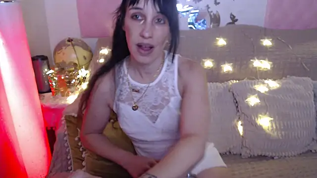 -carla- online show from December 2024 04:38:02 PM