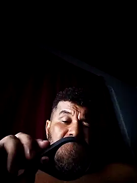 tarra122 online show from April 2026 04:46:01 AM