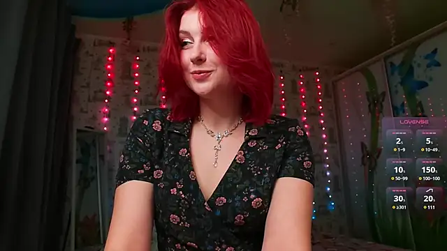 Snapshot of SmokyRose chatting on January 2025 02:47:02 PM SmokyRose online show from January 2025 02:47:02 PM