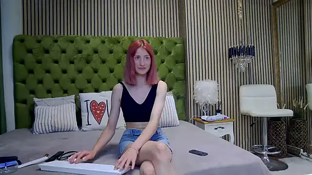Snapshot of SiennaShapiro chatting on July 2026 09:13:01 AM SiennaShapiro online show from July 2026 09:13:01 AM
