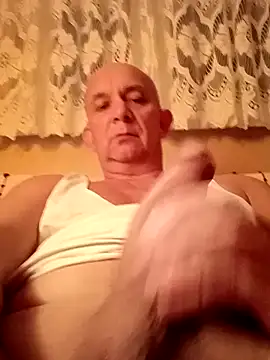 bigcock marusz online show from December 2024 06:46:02 PM