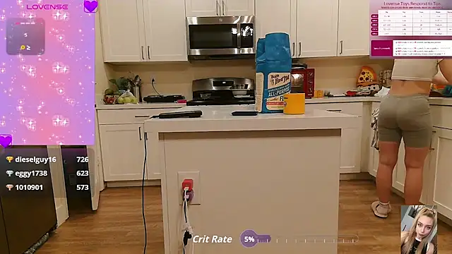 Blondiewithanass online show from September 2025 02:24:02 AM