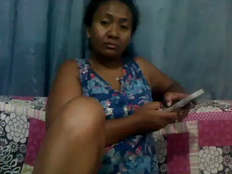 Snapshot of sexyladii chatting on April 2026 05:30:01 PM sexyladii online show from April 2026 05:30:01 PM
