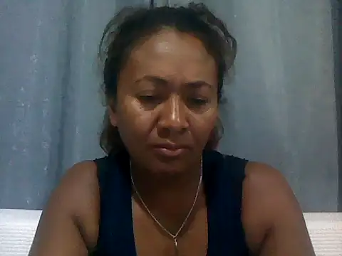 Snapshot of sexyladii chatting on May 2026 05:28:02 PM sexyladii online show from May 2026 05:28:02 PM