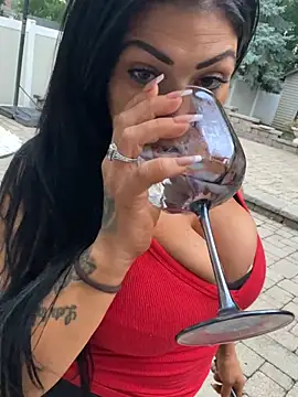 LittleMissEeve online show from July 2026 01:20:01 AM