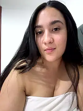 Snapshot of Nina_lovi chatting on December 2024 12:30:02 AM Nina lovi online show from December 2024 12:30:02 AM