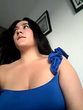 Nina lovi online show from December 2025 11:02:01 PM