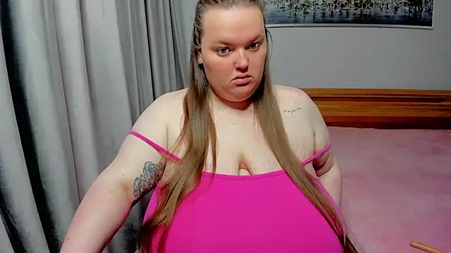  MarryGirl  online show from October 2025 01:40:02 PM