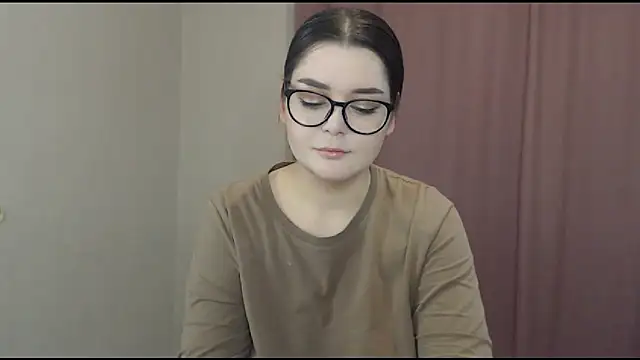 ohhhMie online show from March 2025 10:10:01 PM