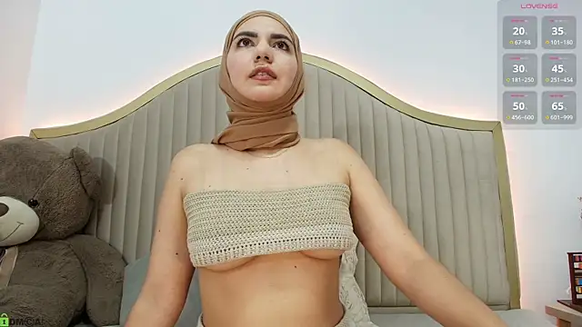 dalilasaadi  online show from April 2026 01:27:02 AM