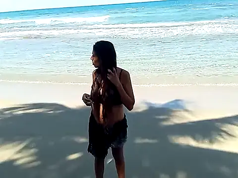 Luna-Natural online show from March 2025 05:37:01 PM