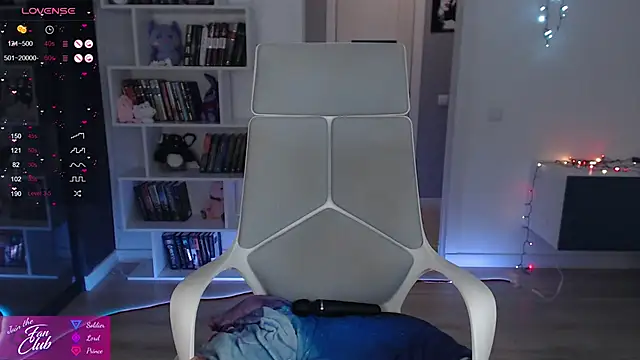 Emma Bryan online show from March 2025 09:10:02 PM