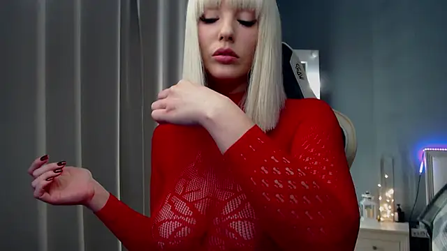 Queensy Sins online show from January 2025 04:06:01 PM