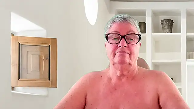 Snapshot of GrannyChrissy68 chatting on June 2026 01:03:02 PM GrannyChrissy68 online show from June 2026 01:03:02 PM