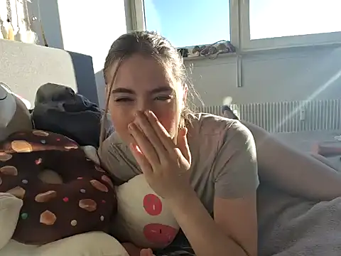 Snapshot of RubyRubin chatting on January 2025 02:00:02 PM RubyRubin online show from January 2025 02:00:02 PM