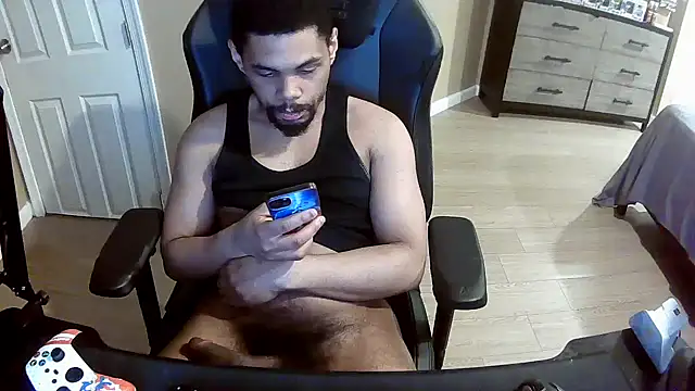 Snapshot of Neovergil0 chatting on May 2026 05:05:02 AM Neovergil0 online show from May 2026 05:05:02 AM