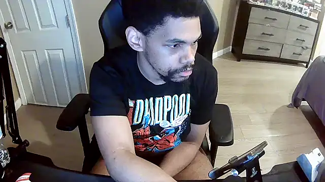 Snapshot of Neovergil0 chatting on May 2026 10:28:02 PM Neovergil0 online show from May 2026 10:28:02 PM