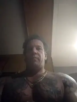 trucker1979 online show from October 2025 10:49:02 AM