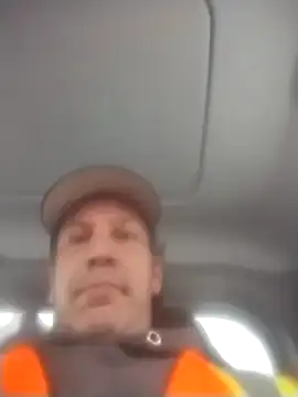 trucker1979 online show from November 2025 03:22:02 PM