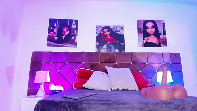 Ariana lopezz online show from March 2025 12:45:01 PM