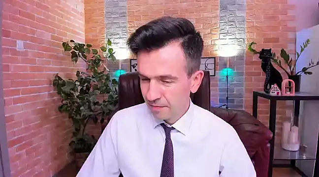 SteveTiger online show from February 2025 01:53:02 PM