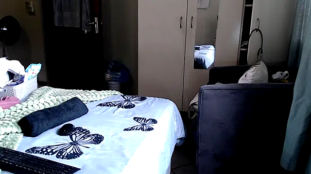 FitSelina66 online show from September 2025 11:12:02 AM