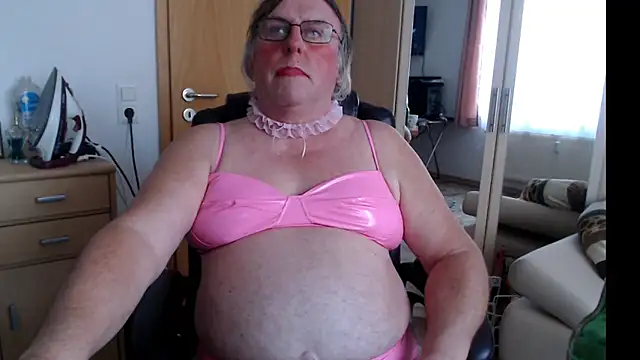 Sissygera online show from January 2025 02:47:01 PM
