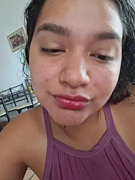 blerstefan1 online show from October 2025 12:40:02 PM