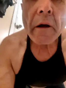 Snapshot of bobby69cock chatting on May 2026 02:42:02 AM bobby69cock online show from May 2026 02:42:02 AM
