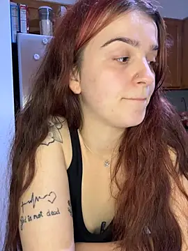 Snapshot of joeystaciee chatting on May 2026 01:56:01 AM joeystaciee online show from May 2026 01:56:01 AM