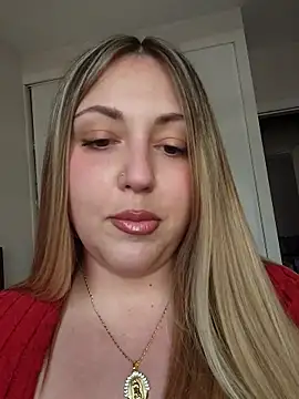 sofiabichota online show from March 2026 04:02:01 PM