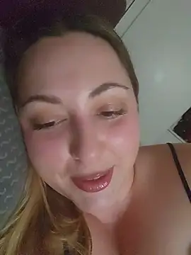 Snapshot of sofiabichota chatting on June 2026 06:09:01 PM sofiabichota online show from June 2026 06:09:01 PM