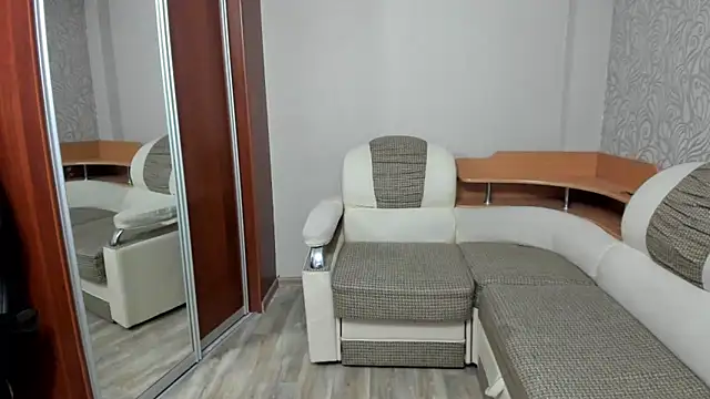 Marrymepls online show from November 2025 02:01:02 AM