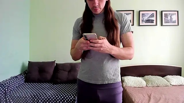 Marrymepls online show from April 2026 04:50:02 AM