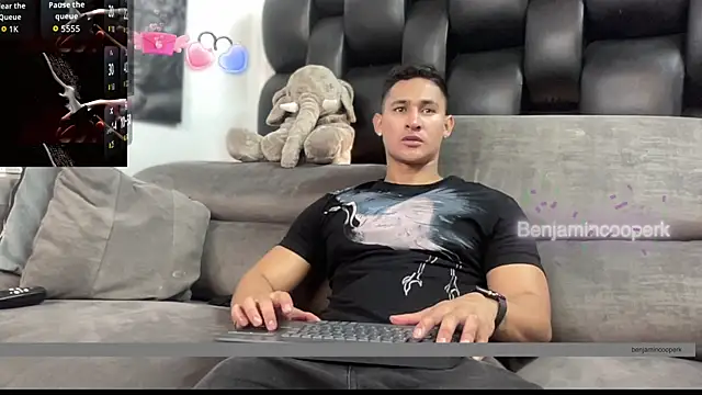 BenjaminCooperk online show from November 2025 07:05:02 AM