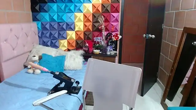 katifoxx online show from February 2025 09:54:01 PM