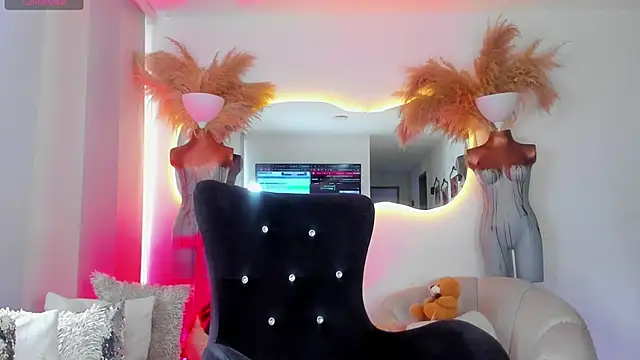 Angel Peach online show from October 2025 02:14:01 PM