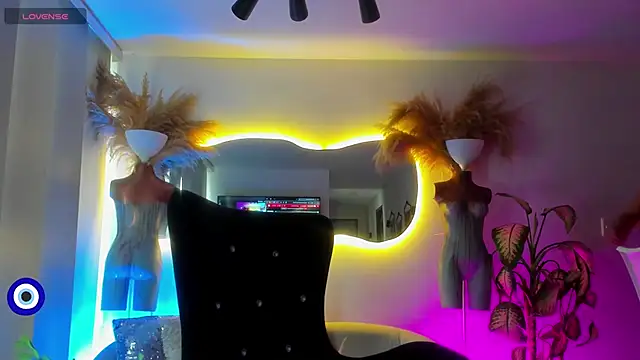 Angel Peach online show from October 2025 01:31:02 PM