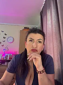 Hotangel75 online show from April 2026 04:17:02 PM