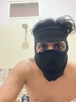 RomanticAdvance555 online show from December 2024 12:05:01 PM