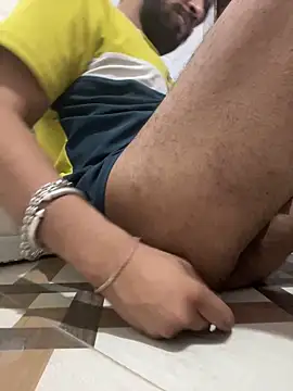 RomanticAdvance555 online show from May 2026 12:32:02 PM