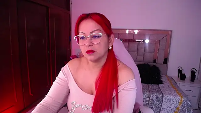 salomecastro  online show from October 2025 03:13:02 AM