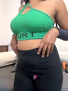 angelwavy online show from October 2025 12:33:02 AM