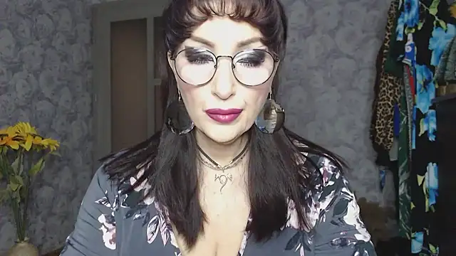 Aziza1 online show from March 2026 01:16:02 PM