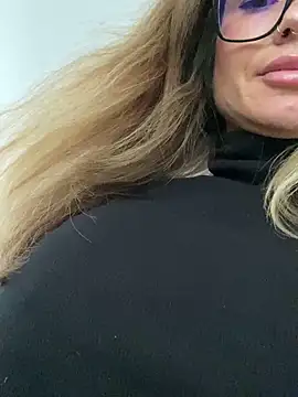 Etwas neugierig online show from December 2024 01:05:02 PM